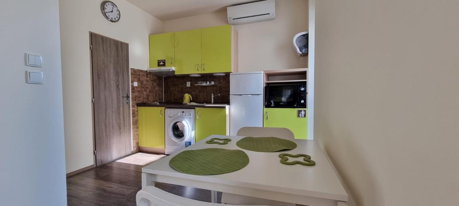 Apartman Panorama Štúrovo Exterior foto