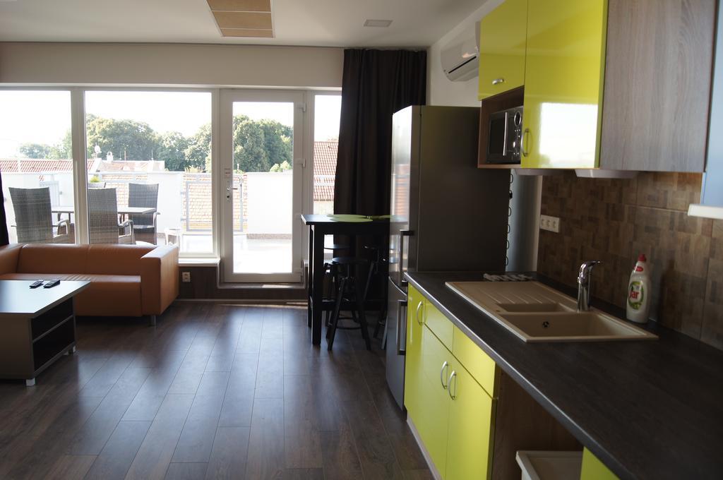 Apartman Panorama Štúrovo Exterior foto